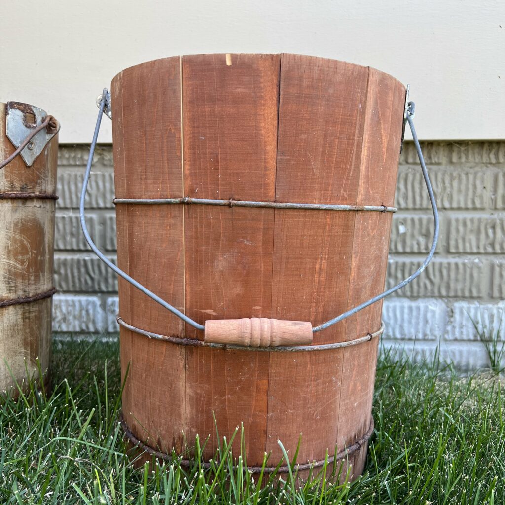 large bucket before handle side