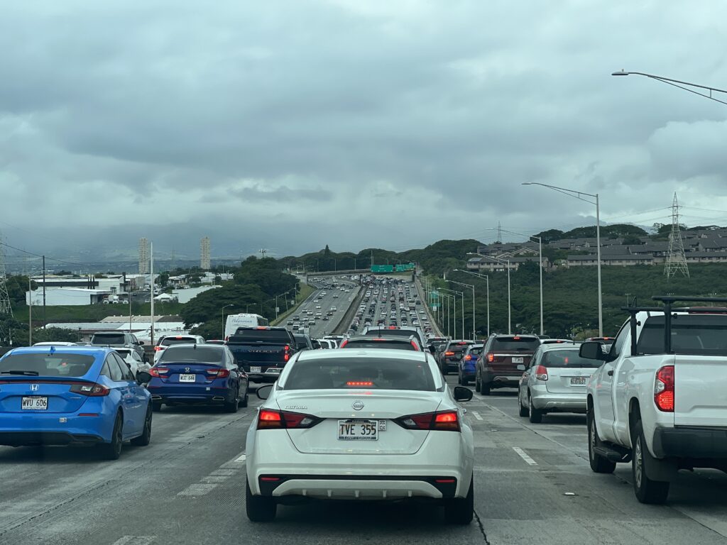 bumper to bumper traffic around Honolulu