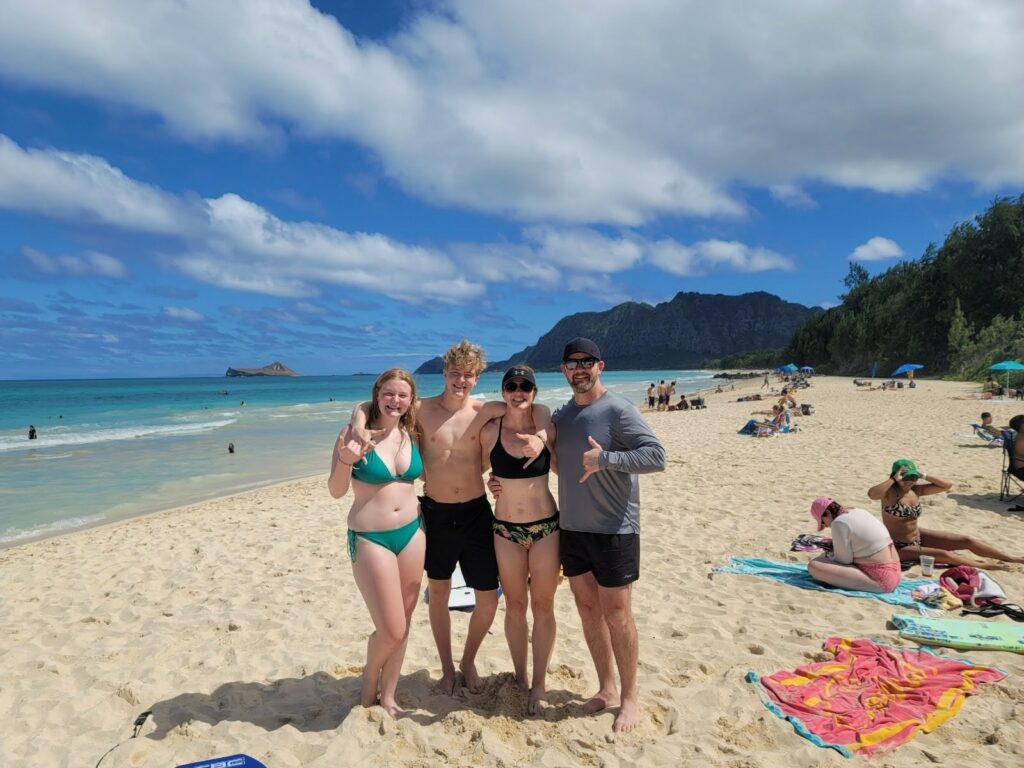 Johnson Oahu vacation family photo minus our oldest