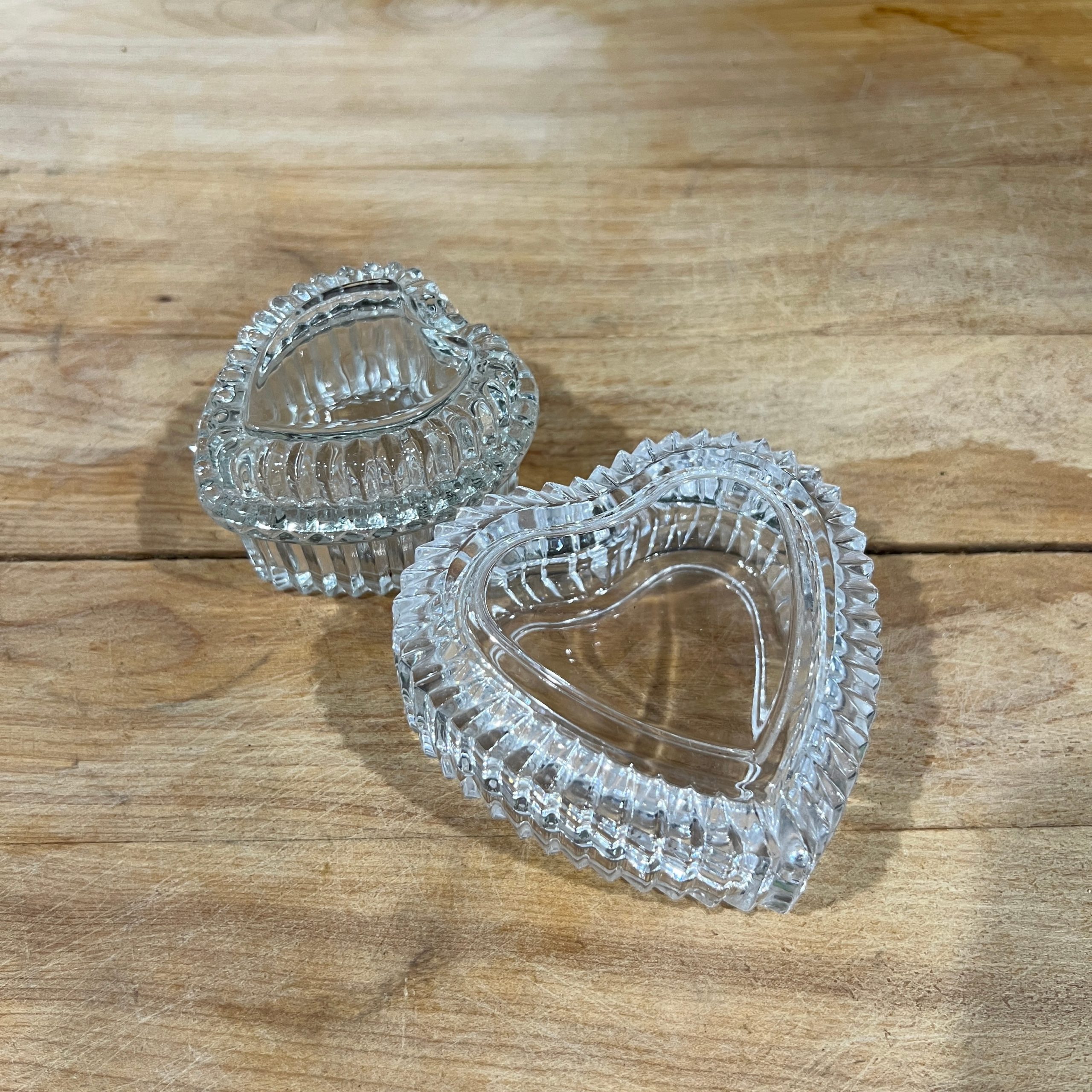 PAIR Crystal Heart Trinket Box - Image 9