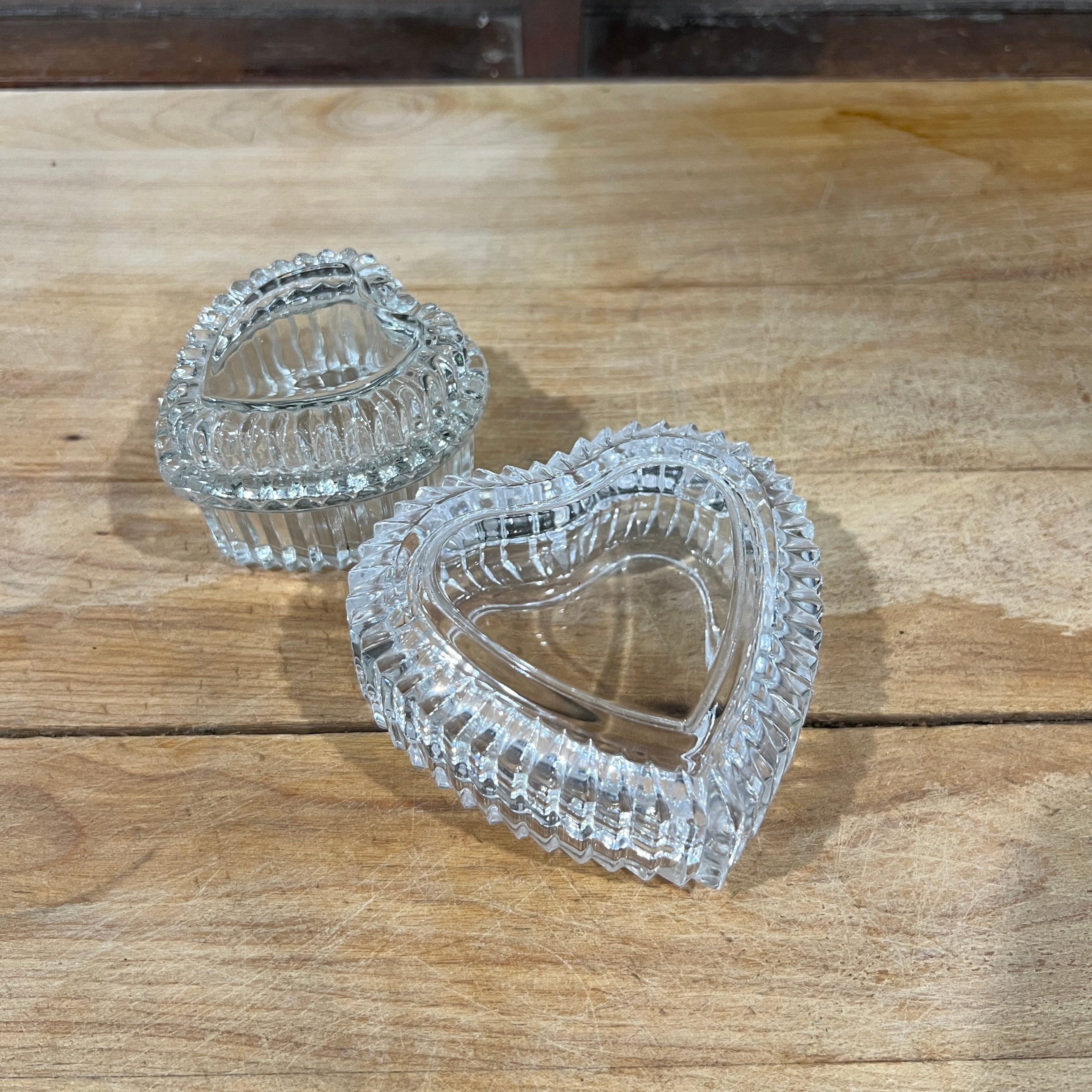 PAIR Crystal Heart Trinket Box - Image 8